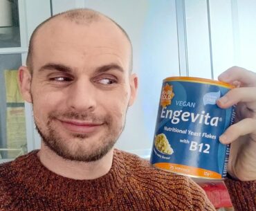 Vegan Nutritional Yeast - B12 and Zinc