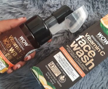 Wow Vitamin C Foaming Facewash