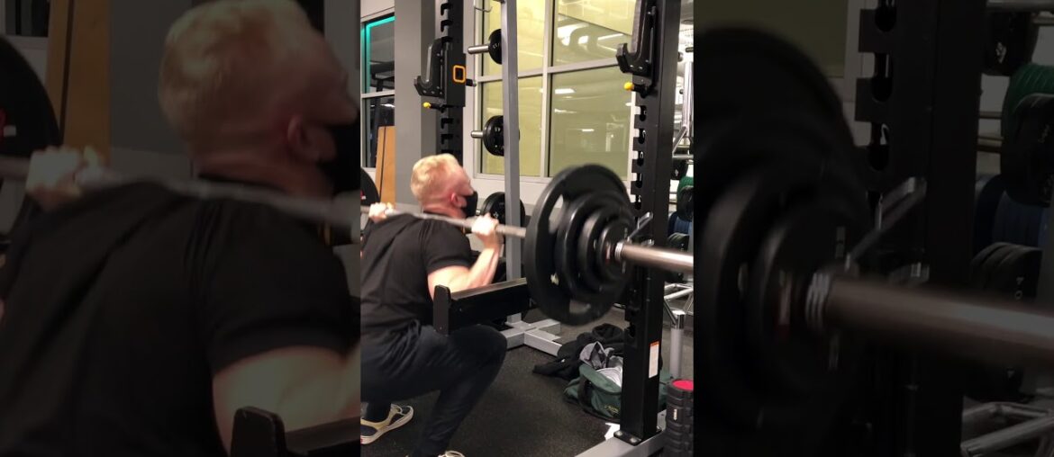 84kg/210lbs Squat x 9 Reps | Road to 142kg/315lbs