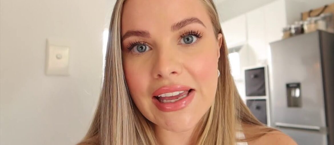 VLOG: Trying Gummy Vitamins, Grocery Shopping, Clothing and Mask Haul & Celebrating Brens Birthday