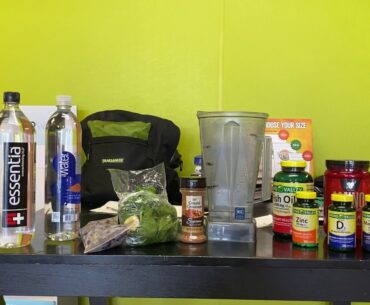 Breaking My Fast At 12:45pm With A Smoothie And My Vitamins