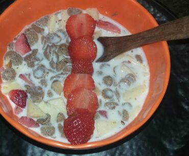 quick healthy millet flakes fruit bowl, weight loss, nutritional value rich bowl, organic food, try