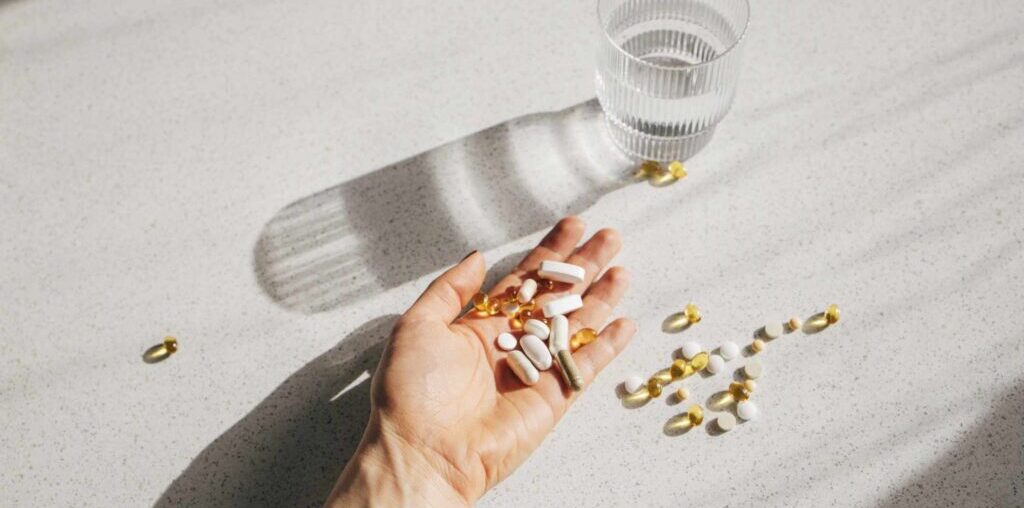 4 Supplements Not to Mix with Vitamin D