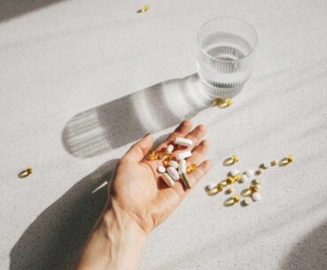 4 Supplements Not to Mix with Vitamin D