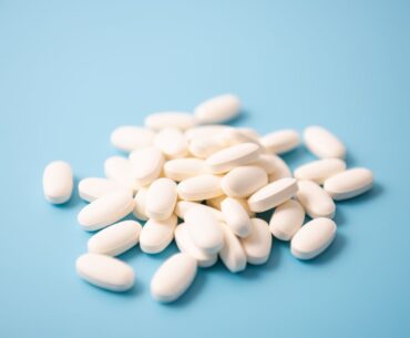 We Asked a Nutritionist Which Supplement Is Most Important for Women Over 30