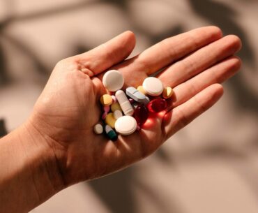 3 Vitamins You Should Never Take Before Bed