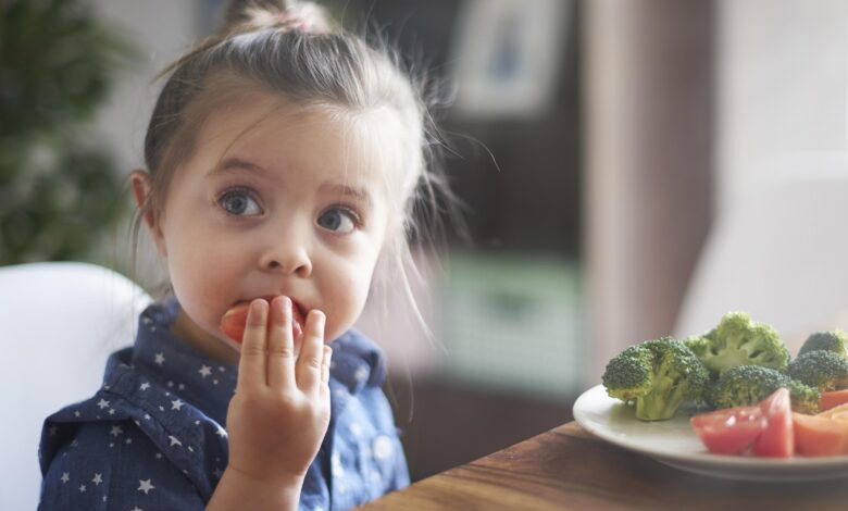 Vegan Children in Spain: Study Reveals Risks of Vitamin and Mineral Deficiency