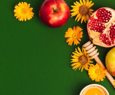 Herbal NAD+ booster beats synthetic supplement