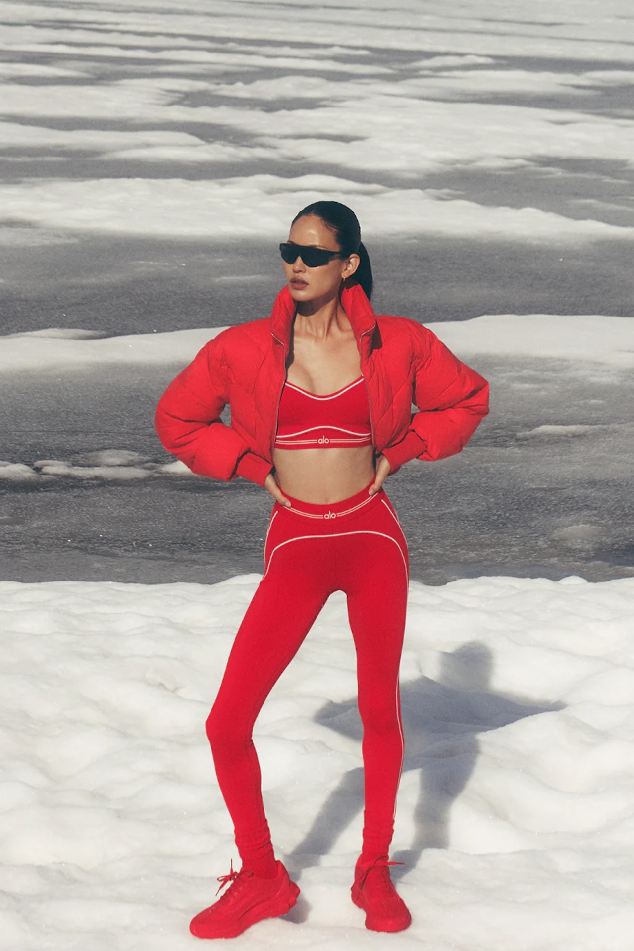 Alo Airbrush High-Waist Heart Throb Legging