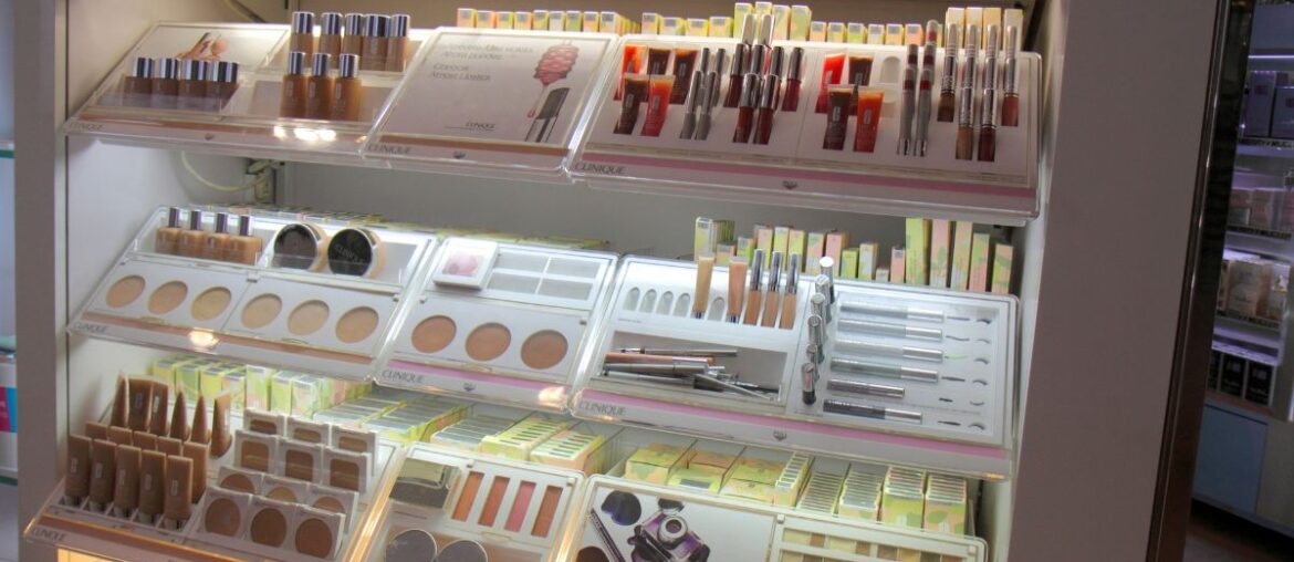 Dollar Tree Makeup Dupes: Clinique Black Honey and More!​