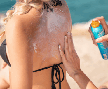 How does sunscreen affect vitamin D production?