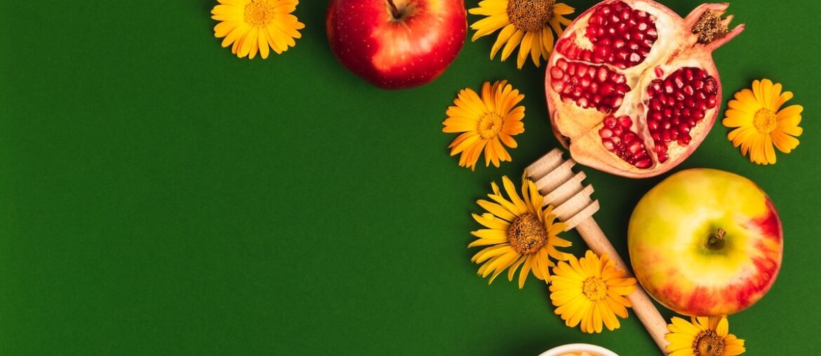 Herbal NAD+ booster beats synthetic supplement