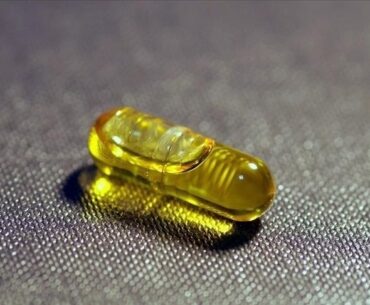 Uncontrolled vitamin D supplement use can cause poisoning, Turkish expert warns