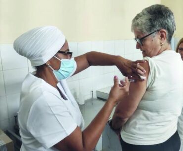 An immune shield for our elderly › Cuba › Granma