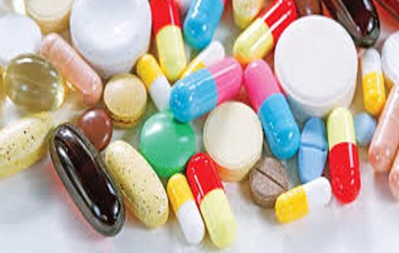 Vitamins & Minerals Supplements