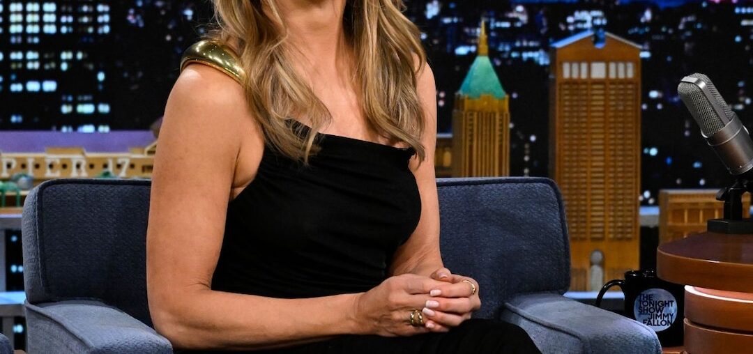 Kylie Jenner, Paige DeSorbo & Jennifer Aniston Swear by These Beauty Hacks