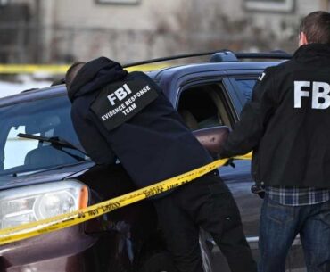 Feds shut Minnesota officials out from ICE shooting investigation