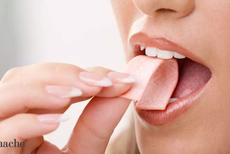 Chewing gum has no nutrition, but scientists say it does something unexpected to your brain