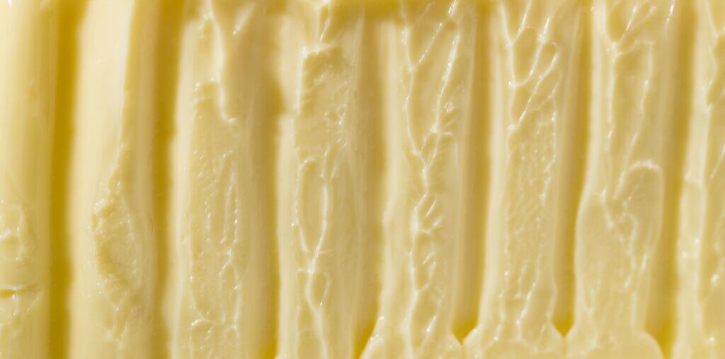 Saturated fats lost on new food pyramid — and also won