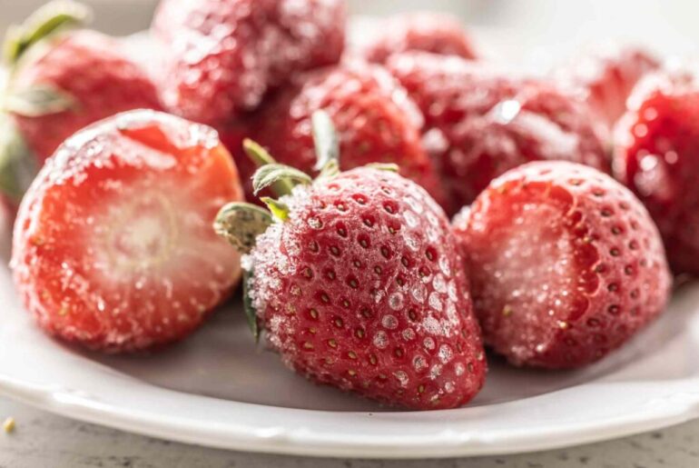 5 Ways Frozen Fruits and Vegetables Are Just as Healthy as Fresh