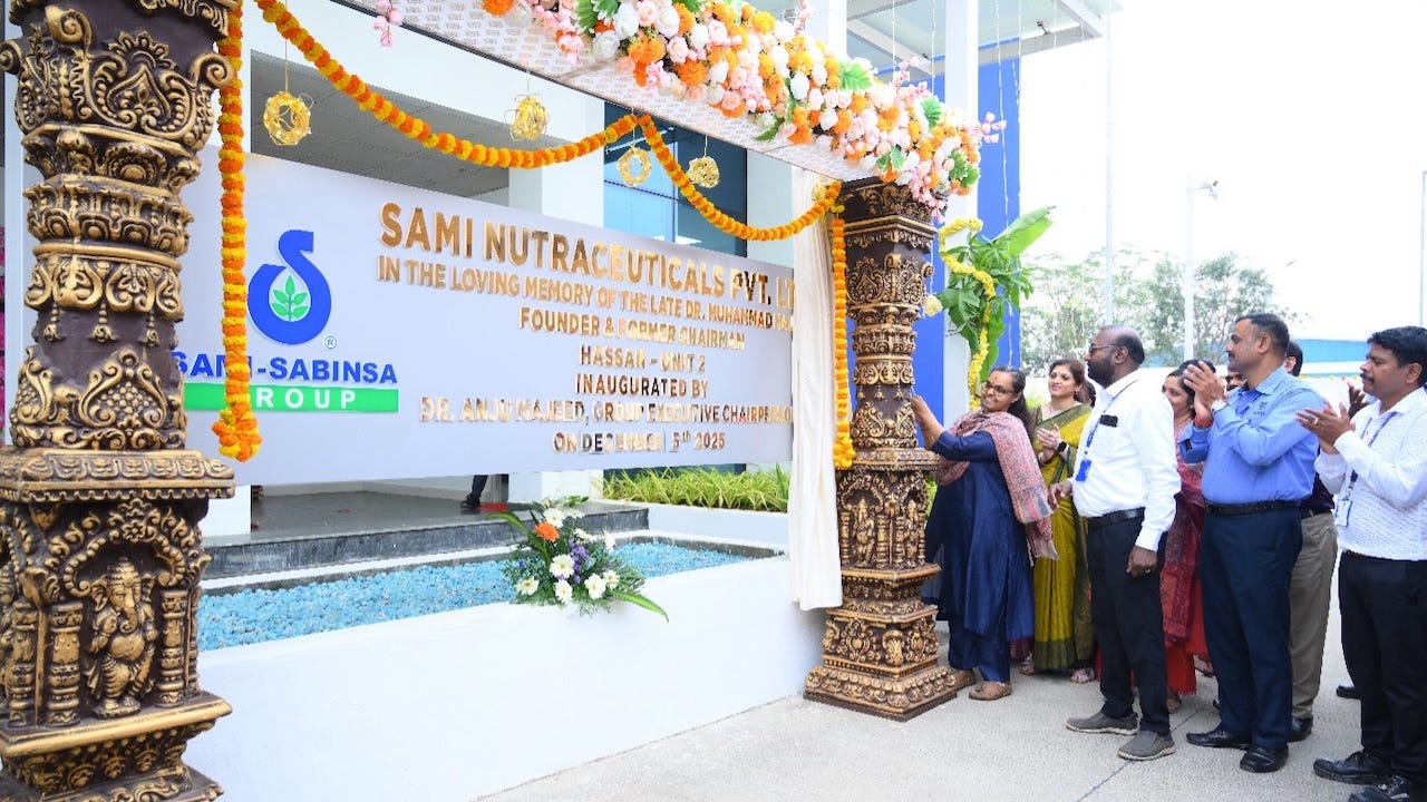 Sabinsa employees celebrate opening of new manufacturing facility