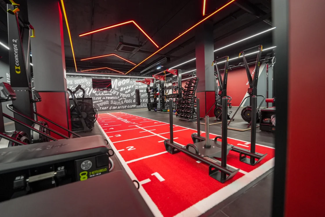 turf inside Snap Fitness' new upscale London gym