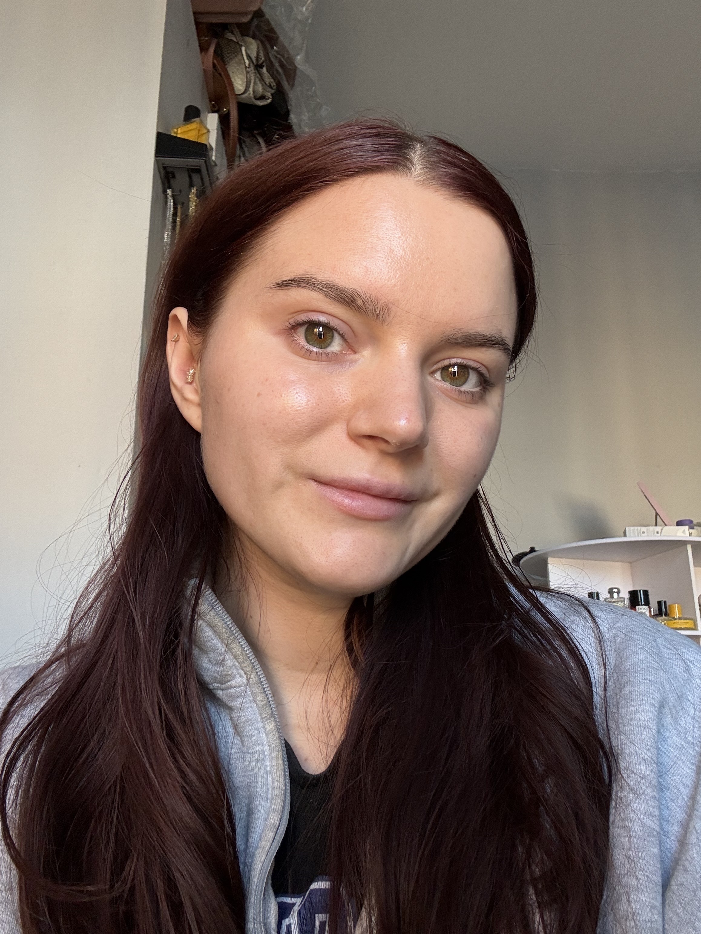 Brooke Knappenberger before testing Winky Lux Ph Lip Liner