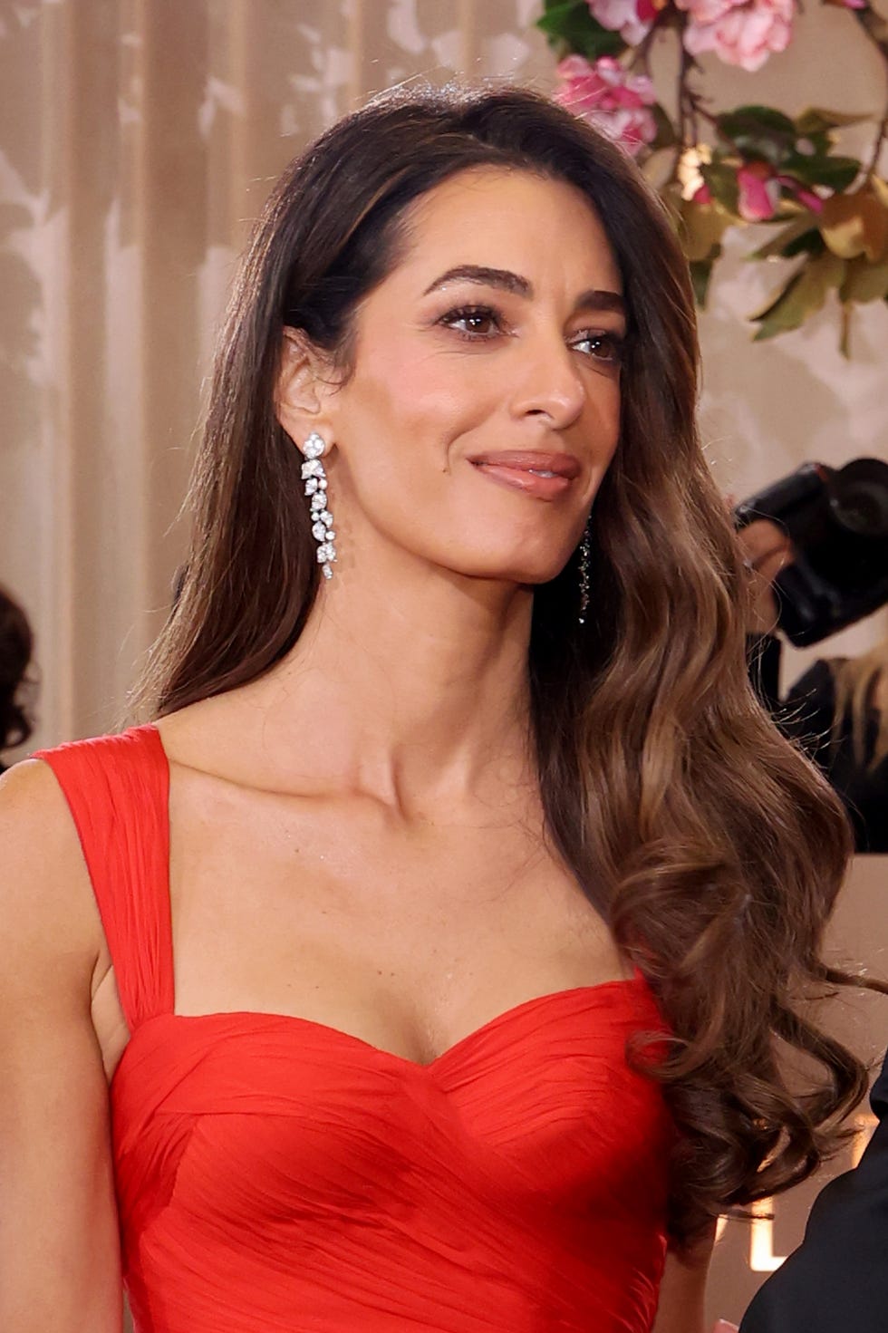 amal clooney mocha brunette hair