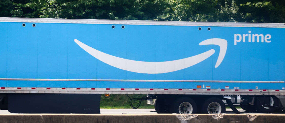 Amazon is selling a $140 smartwatch and fitness tracker for only $20