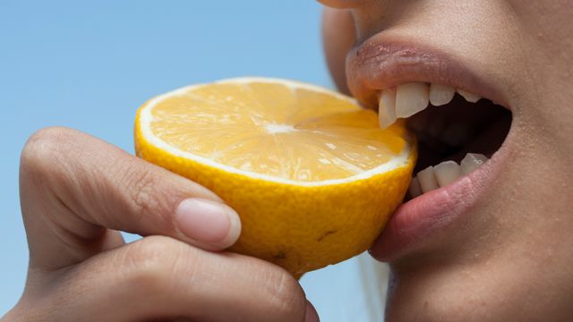 Vitamin C From Food Boosts Collagen Levels in Skin