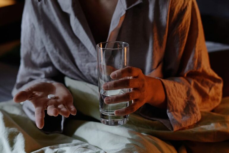 Vitamins Dietitians Say You Should Not Take in the Morning