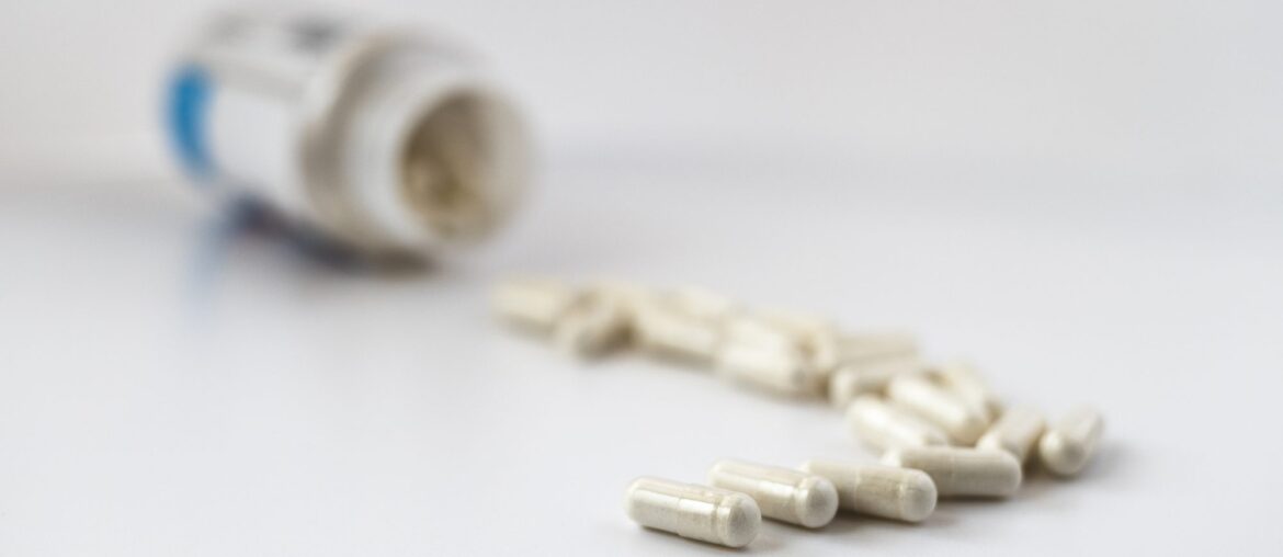 Lithium supplements to prevent Alzheimer’s disease: A poisoned chalice?