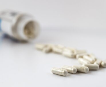 Lithium supplements to prevent Alzheimer’s disease: A poisoned chalice?