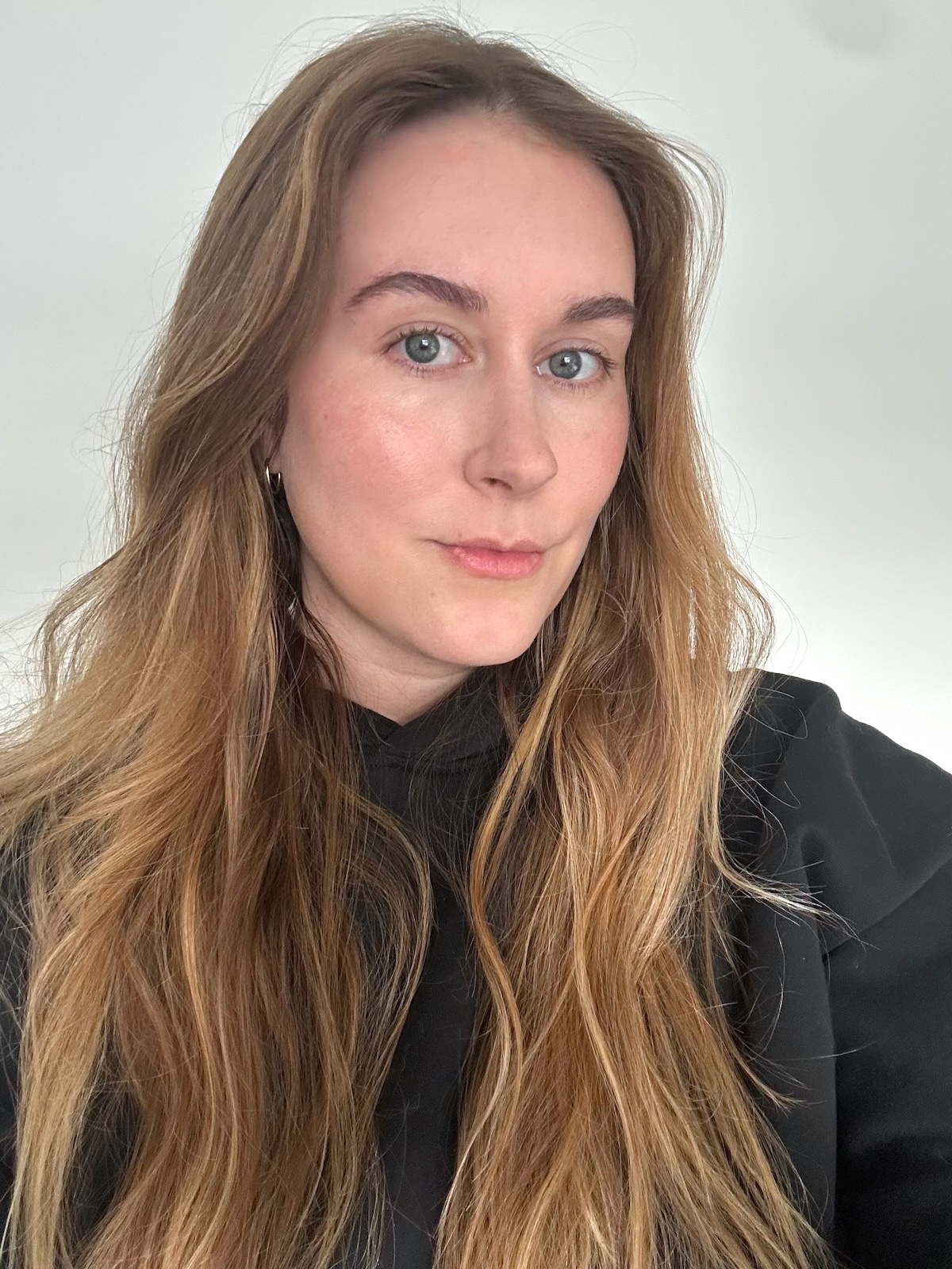 Beauty editor Kaitlyn McLintock after wearing Makeup by Mario SurrealSkin Foundation.