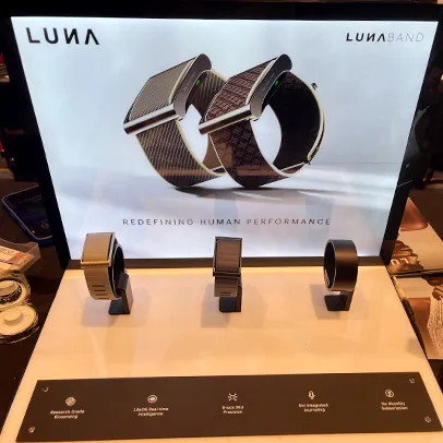 CES 2026 luna watch