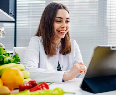 Dietitians Call Attention to Errors in the Academy of Nutrition and Dietetics Vegetarian and Vegan Position Paper, Correcting Low Vitamin D Myth