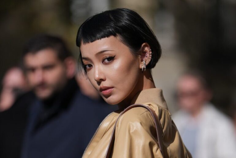 24 Best Micro Bang Ideas For All Hair Textures and Lengths