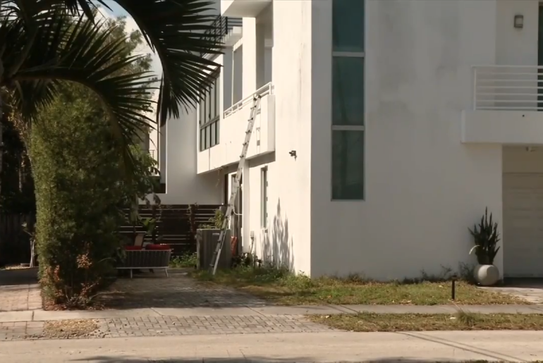 2 found dead inside Fort Lauderdale home after wellness check; investigators say homicide is connected to 4 murders in Sarasota - WSVN 7News