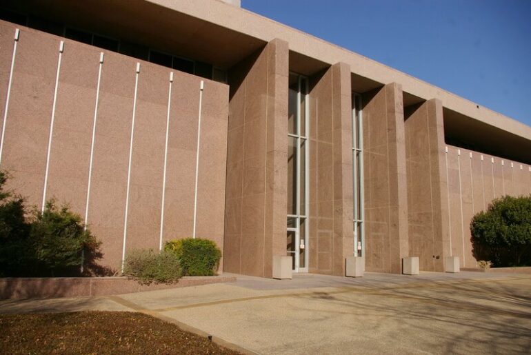 Katten Pushes For Atty Immunity To Non-Clients' Suit In Texas