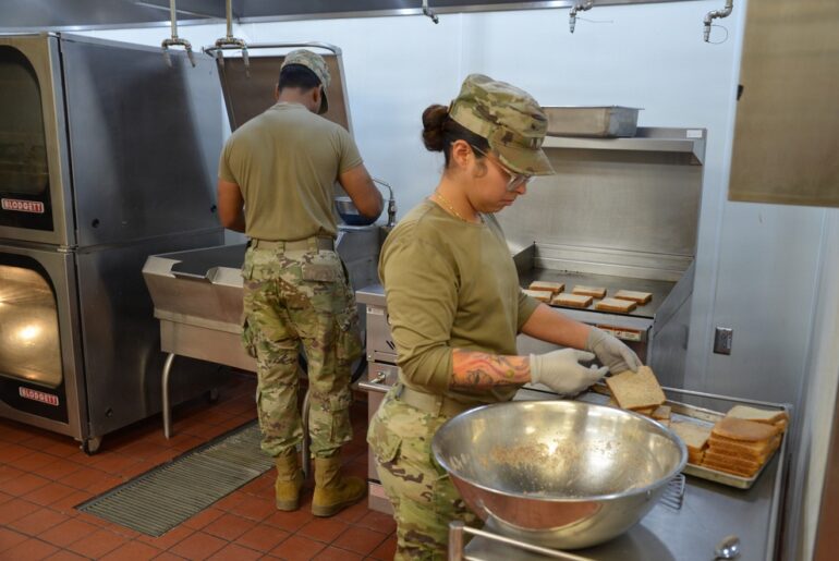 Realistic Training Prepares Nutrition &amp; Diet Therapy Students at METC