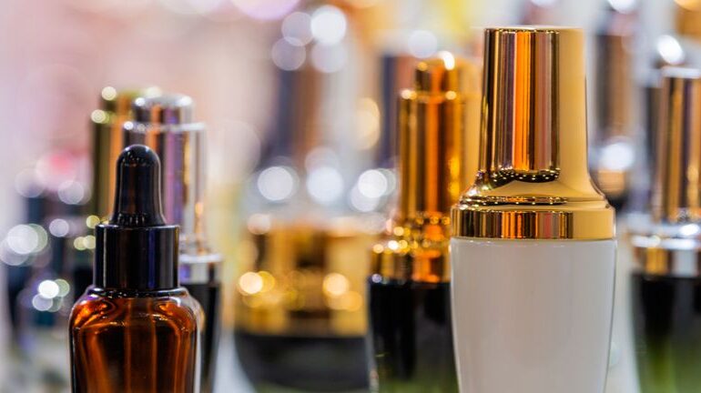 A Look At E.l.f. Beauty (ELF) Valuation As Super Bowl Campaign And Global Expansion Plans Build Visibility