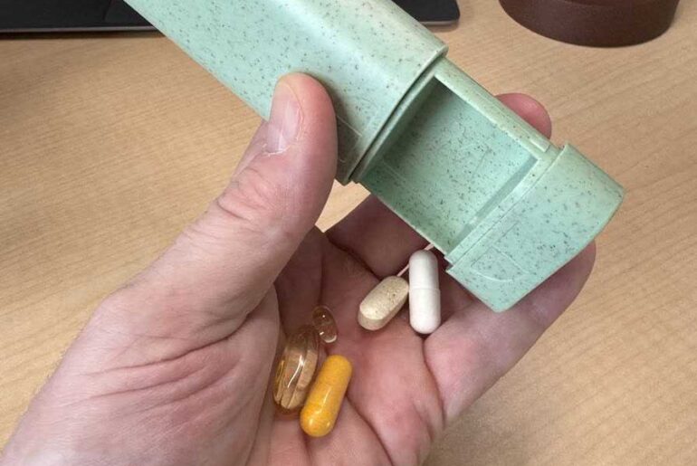 Sequence Pillar Plus XL 7-Day Pill Organizer review: A sturdy transport for your medicines and supplements