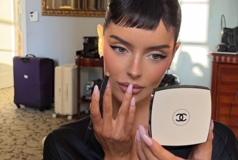 Maura Higgins of "The Traitors" Stays Faithful to These Beauty Hacks