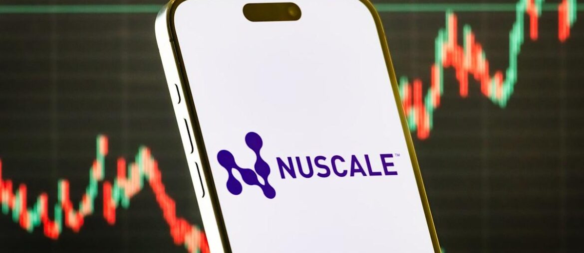 Should You Buy NuScale Power While It's Below $15?