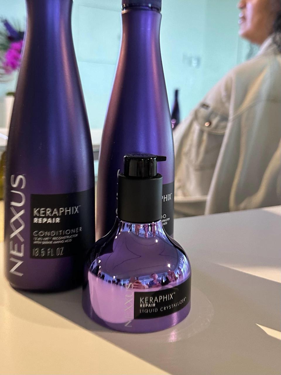 <cite> <a href="https://shopping.yahoo.com/rdlw?merchantId=e8225a47-7a9e-4e44-82a7-456d1ca458c9&siteId=us-y4p&pageId=1p-autolink&contentUuid=710489b8-5737-33e9-94dc-c3f69442ee81&featureId=text-link&merchantName=Ulta+Beauty&linkText=ulta.com&custData=eyJzb3VyY2VOYW1lIjoiV2ViLURlc2t0b3AtVmVyaXpvbiIsImxhbmRpbmdVcmwiOiJodHRwczovL3VsdGEuY29tIiwiY29udGVudFV1aWQiOiI3MTA0ODliOC01NzM3LTMzZTktOTRkYy1jM2Y2OTQ0MmVlODEiLCJvcmlnaW5hbFVybCI6Imh0dHBzOi8vdWx0YS5jb20ifQ&signature=AQAAAb6kNwP59EVeHDk8ORU9cBlJbA5AYgPwOroZww8IcoDo&gcReferrer=https%3A%2F%2Fulta.com&spaceId=1197812745" class="link  rapid-with-clickid etailiffa-link" data-i13n="elm:affiliate_link;sellerN:Ulta Beauty;elmt:" rel="nofollow noopener" target="_blank" data-ylk="slk:ulta.com;elm:affiliate_link;sellerN:Ulta Beauty;elmt:;itc:0;sec:content-canvas"> ulta.com </a> </cite>