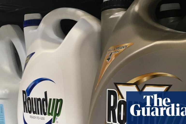 Trump order seeks to protect weedkiller at center of barrage of lawsuits
