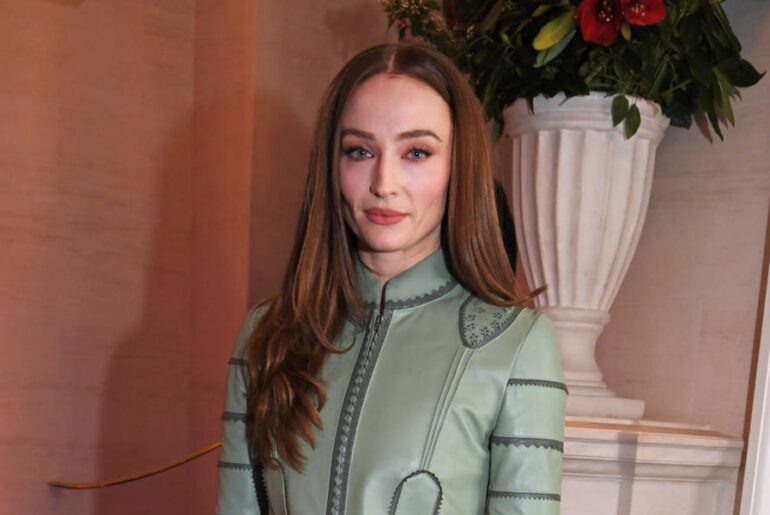 Sophie Turner Reveals a Dramatic New ‘Truffle Brunette’ Hair Color for Her 30th Birthday