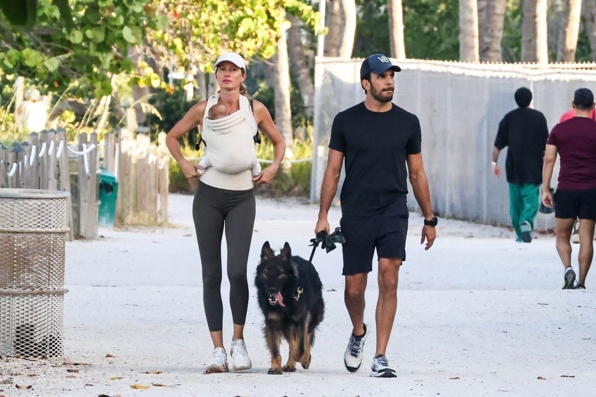 Bündchen and Valente’s relationship has moved quickly but deliberately. 