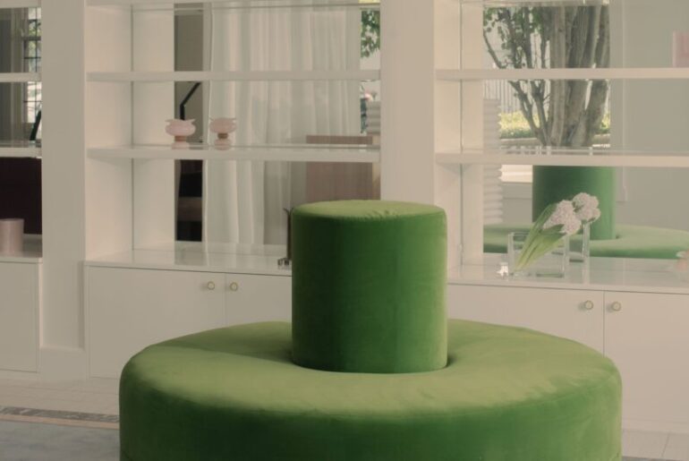 How to Simplify Your Beauty This Year and Stay Consistent Wi