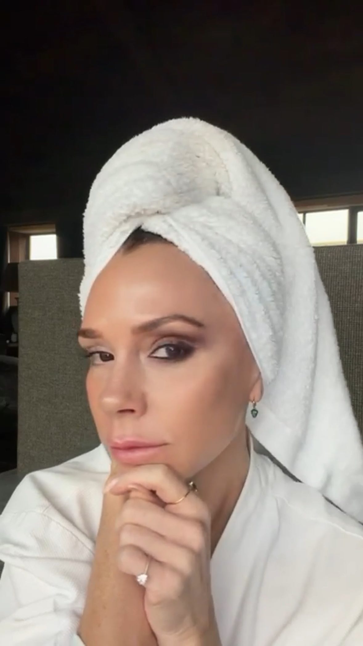 Victoria Beckham wearing her Satin Kajal Liner in shade Fig